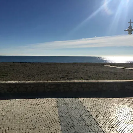 Paseo Maritimo Antonio Banderas Apartment